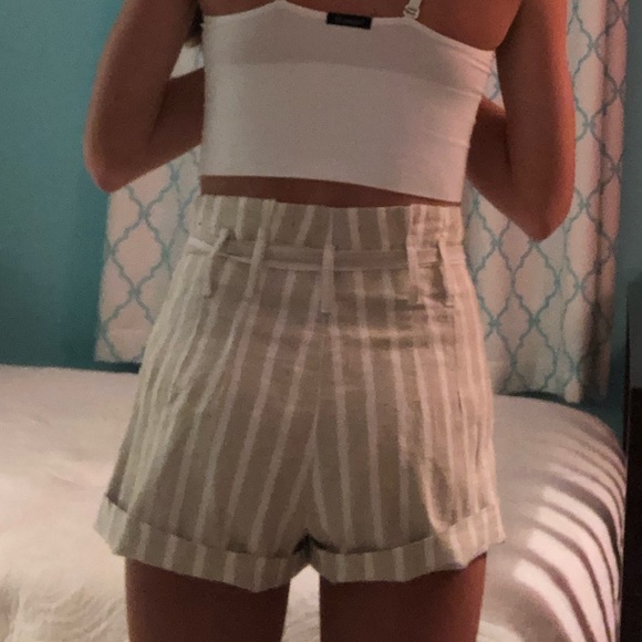 SOLD High waisted button tie shorts - Picture 3 of 5